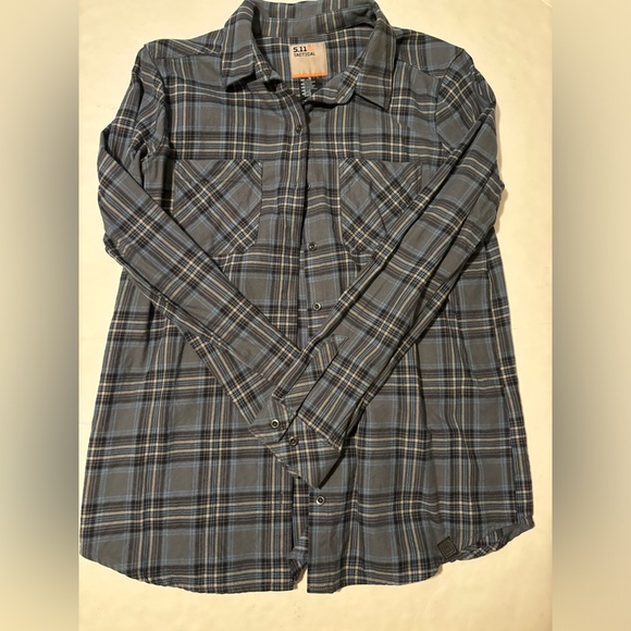 SALE 4 for $15 5.11 tactical flannel top - Picture 1 of 4